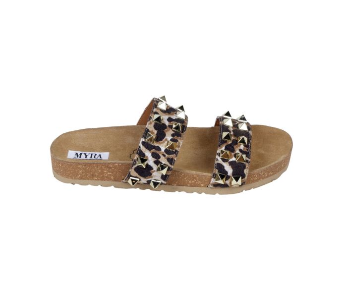 a pair of leopard print sandals